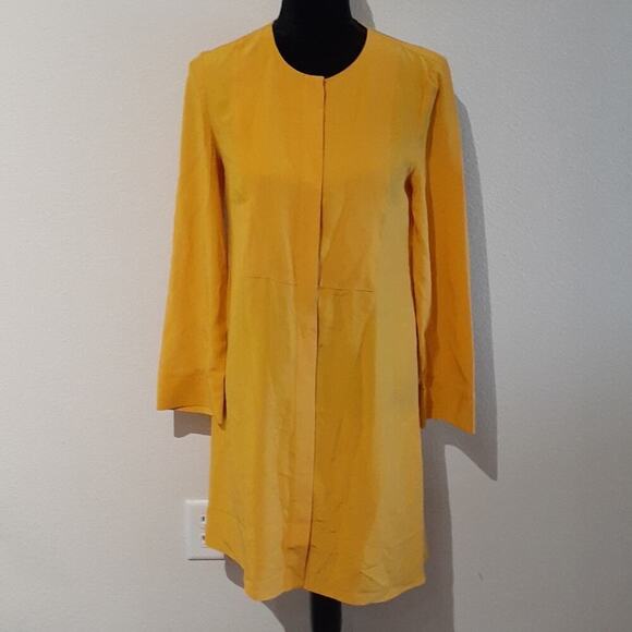 Tory Burch Dresses & Skirts - TORY BURCH sz 4 100% silk dress, $498.00 (defects)